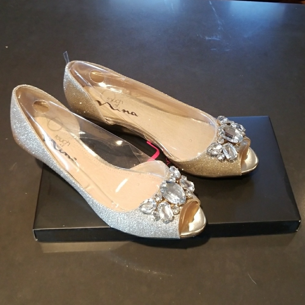 Touch of Nina low wedges